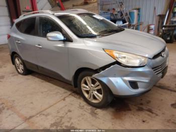  Salvage Hyundai TUCSON