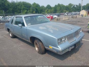  Salvage Oldsmobile Cutlass Supreme