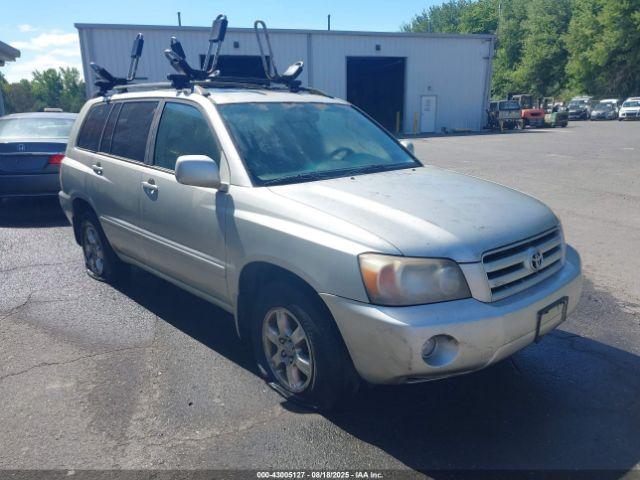  Salvage Toyota Highlander