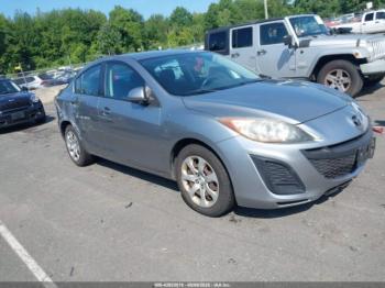  Salvage Mazda Mazda3