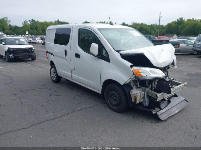  Salvage Nissan Nv