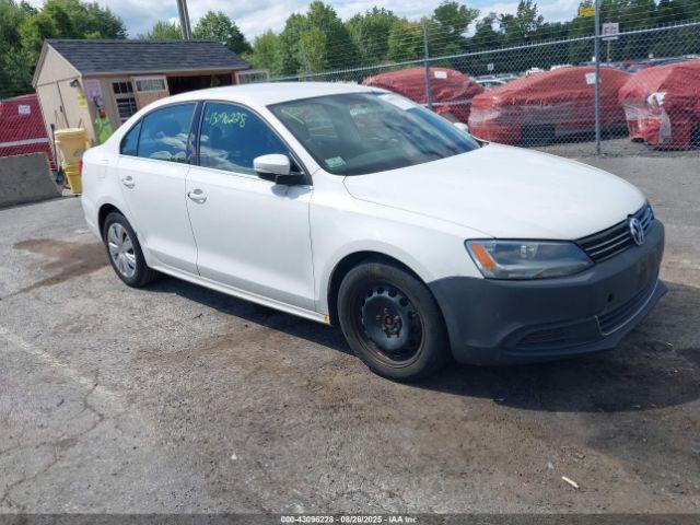  Salvage Volkswagen Jetta