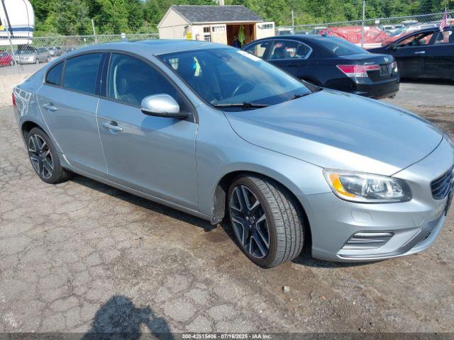  Salvage Volvo S60