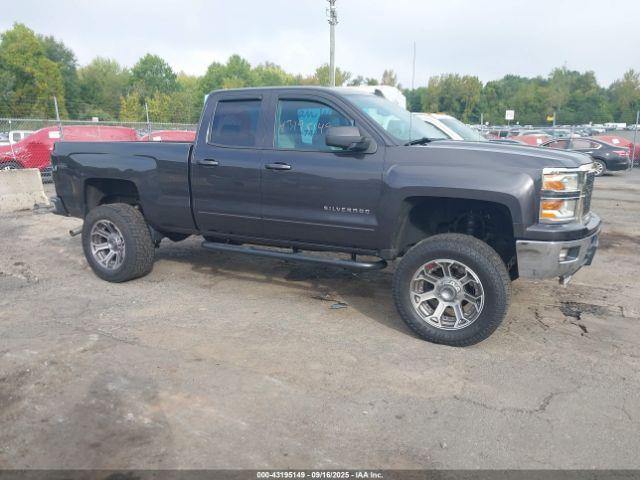  Salvage Chevrolet Silverado 1500