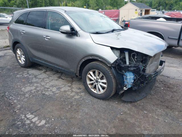  Salvage Kia Sorento