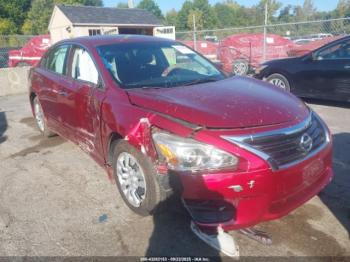  Salvage Nissan Altima
