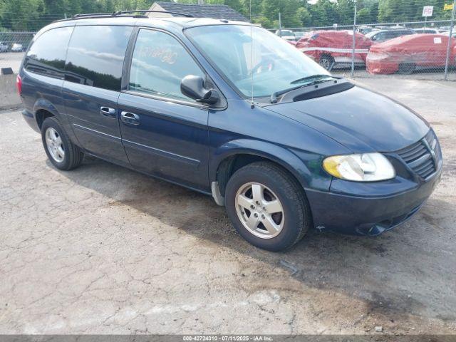  Salvage Dodge Grand Caravan