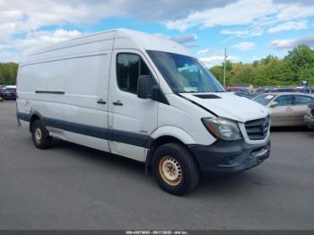  Salvage Mercedes-Benz Sprinter 2500