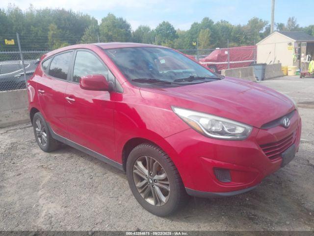  Salvage Hyundai TUCSON