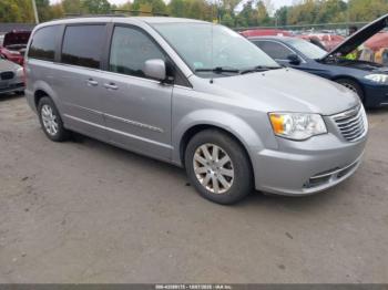  Salvage Chrysler Town & Country