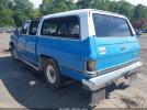 GMC Suburban C2500 Image 11
