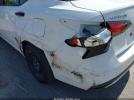 Nissan Versa 1.6 S Image 4