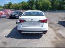 Nissan Versa 1.6 S Image 13