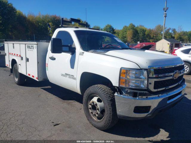  Salvage Chevrolet Silverado 3500