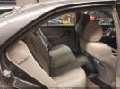 Toyota Camry Le Image 9