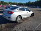 Chevrolet Cruze Ls Auto Image 5