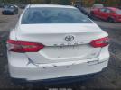 Toyota Camry Le Image 12