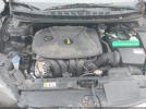 Hyundai ELANTRA Limited Image 6
