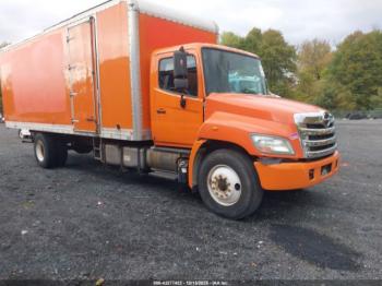  Salvage Hino 258 268