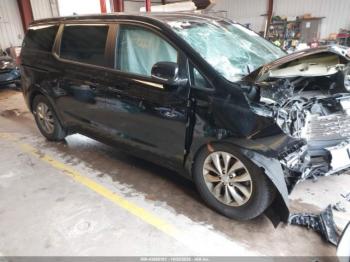  Salvage Kia Sedona