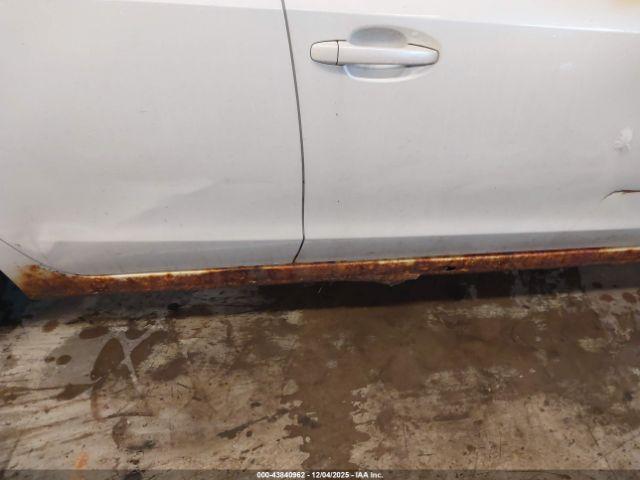 Subaru Impreza 2.0i Image 6