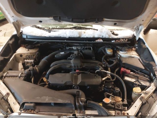 Subaru Impreza 2.0i Image 10