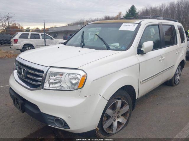 Honda Pilot Touring Image 13