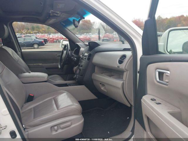 Honda Pilot Touring Image 14