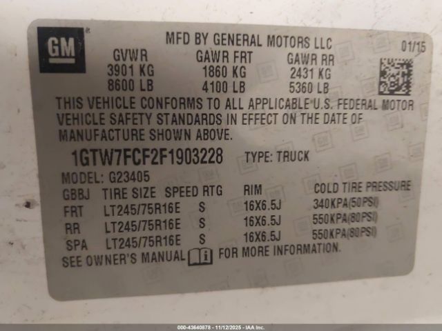 GMC Savana Work Van Image 8