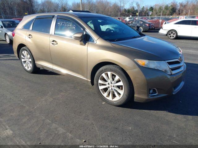  Salvage Toyota Venza