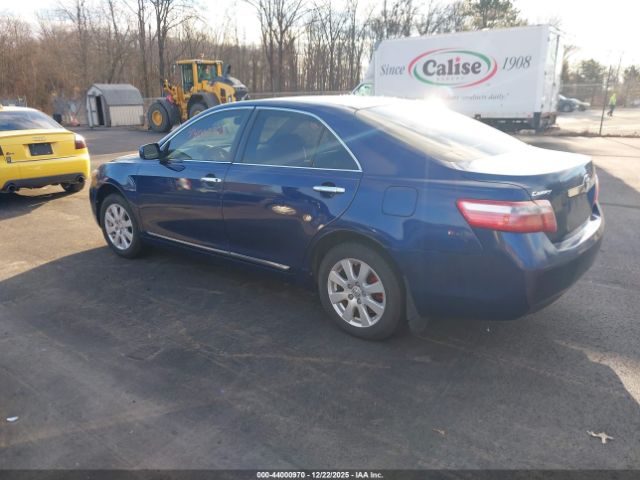 Toyota Camry Xle Image 2