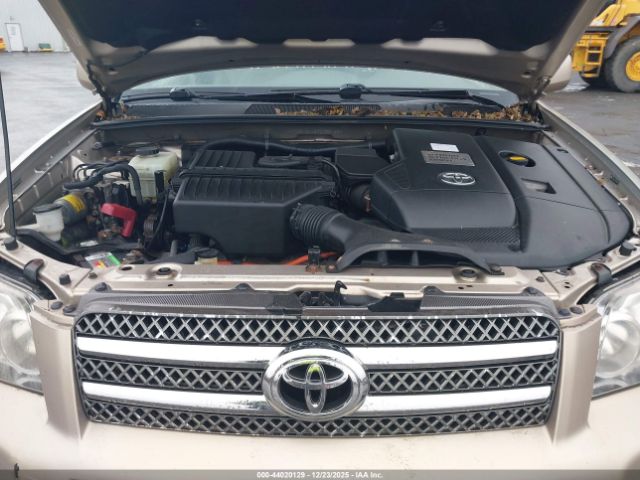 Toyota Highlander Limited V6 Image 9