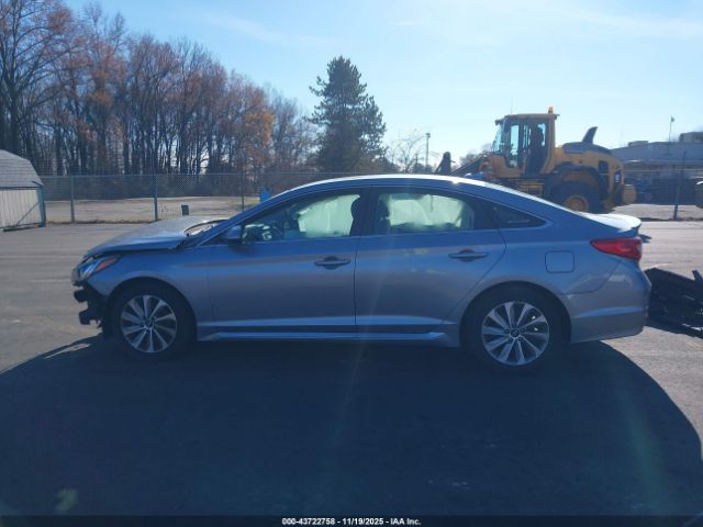 Hyundai SONATA Sport Image 4