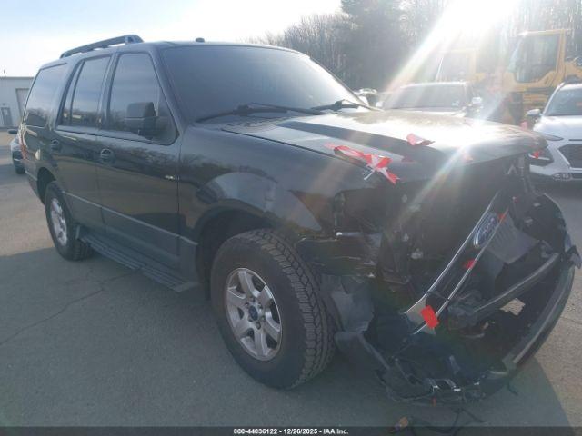  Salvage Ford Expedition