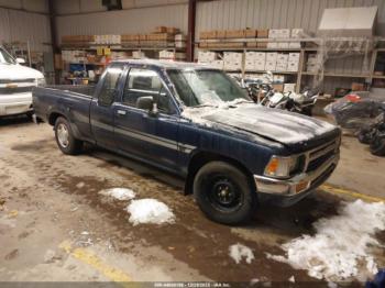  Salvage Toyota Pickup