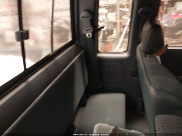 Toyota Pickup Image 7