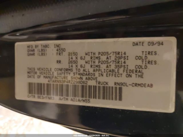 Toyota Pickup Image 6