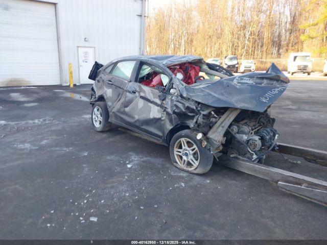  Salvage Ford Fiesta