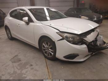  Salvage Mazda Mazda3