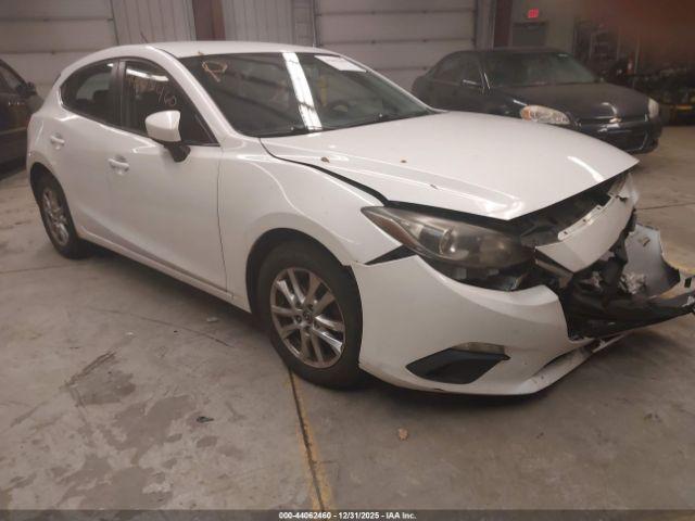  Salvage Mazda Mazda3