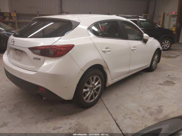 Mazda Mazda3 I Touring Image 8