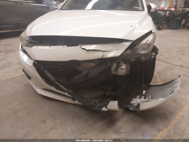 Mazda Mazda3 I Touring Image 10