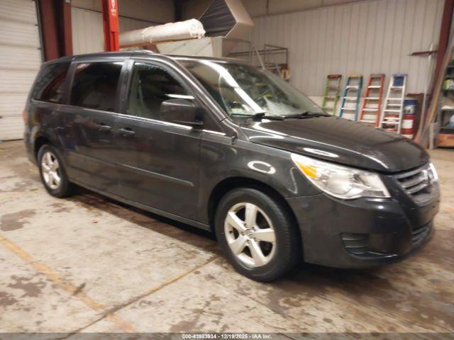  Salvage Volkswagen Routan