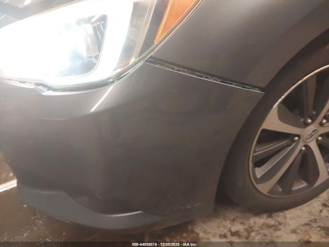 Subaru Legacy 3.6r Limited Image 4