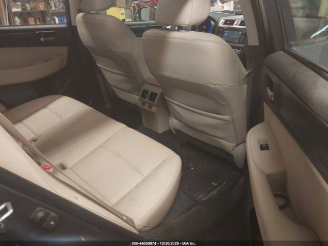 Subaru Legacy 3.6r Limited Image 5