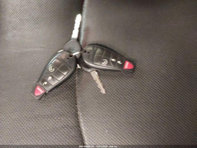 Ram 1500 Laramie Image 13