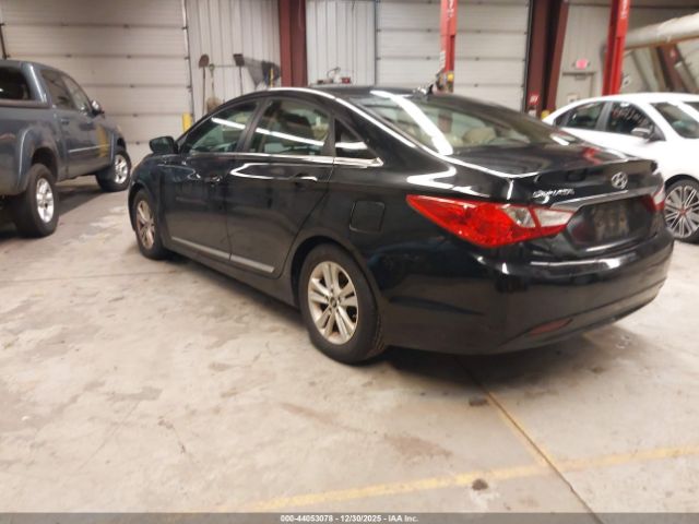 Hyundai SONATA Gls Image 9