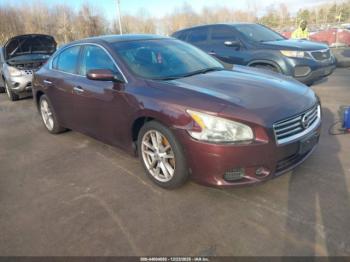  Salvage Nissan Maxima