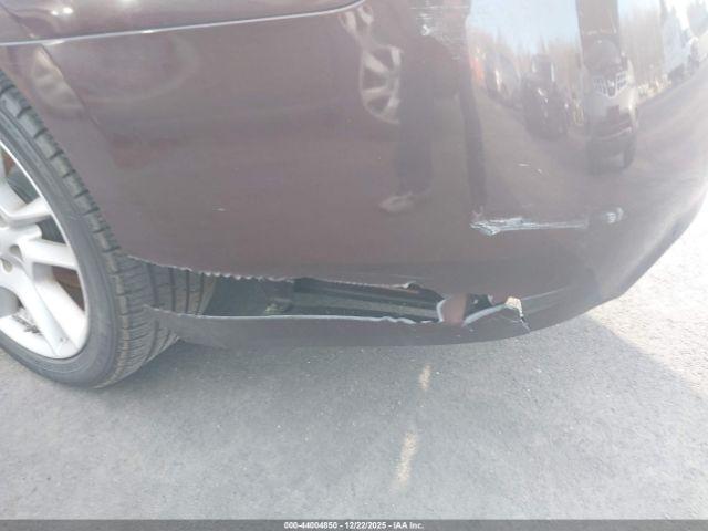 Nissan Maxima Image 3