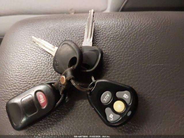 Hyundai SANTA FE Gls Image 12